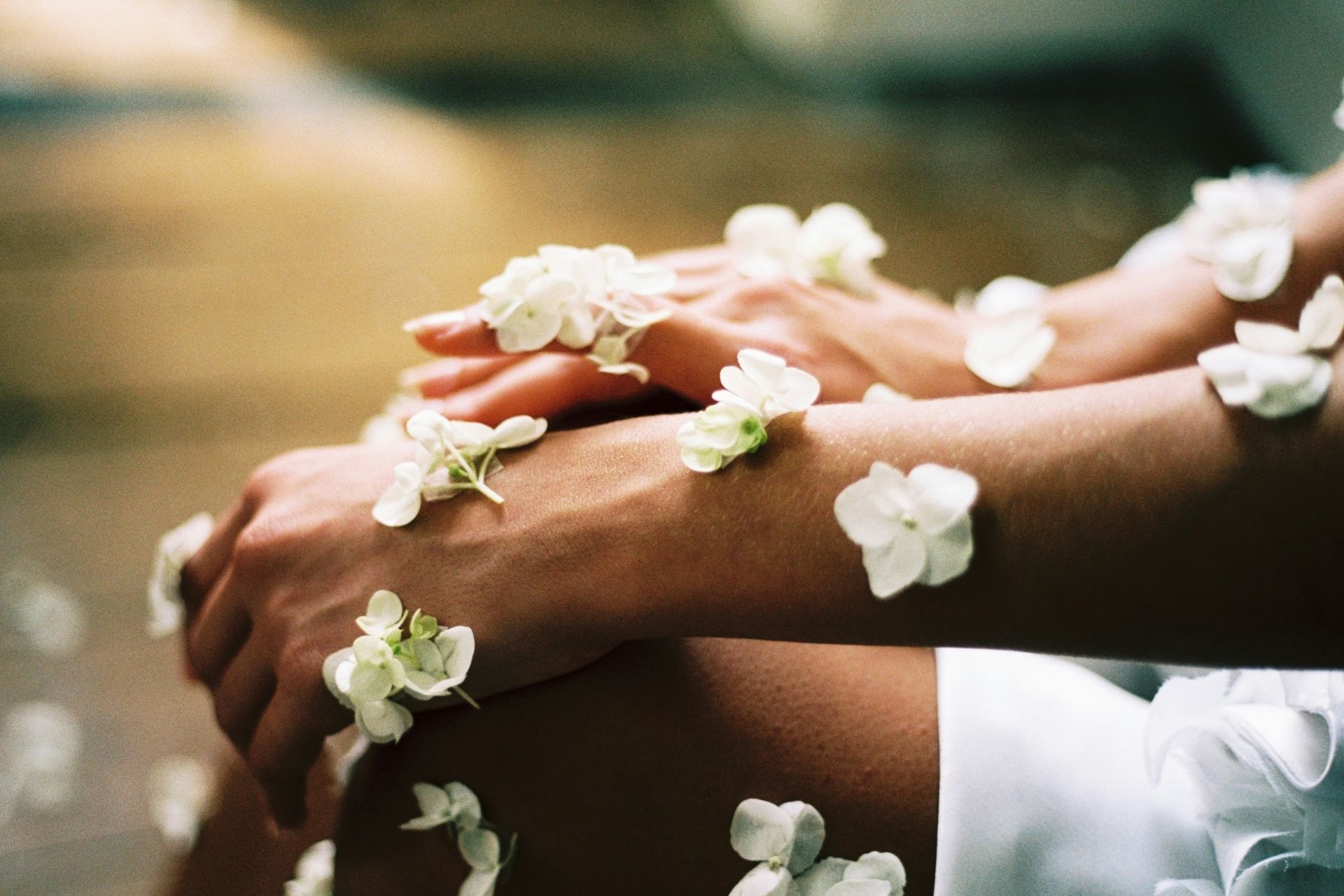 Leinenhandschuh-Peeling & Teilk&ouml;rpermassage